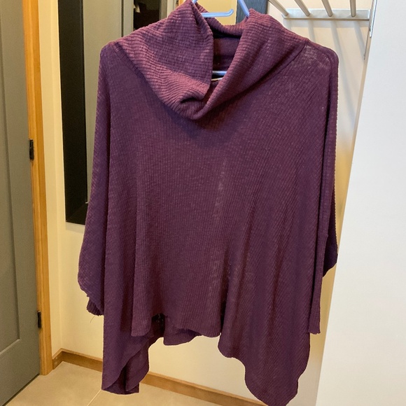 22. Free People FP Beach World Traveler Cowl Neck Split Back Sweater Size L - Picture 2 of 6